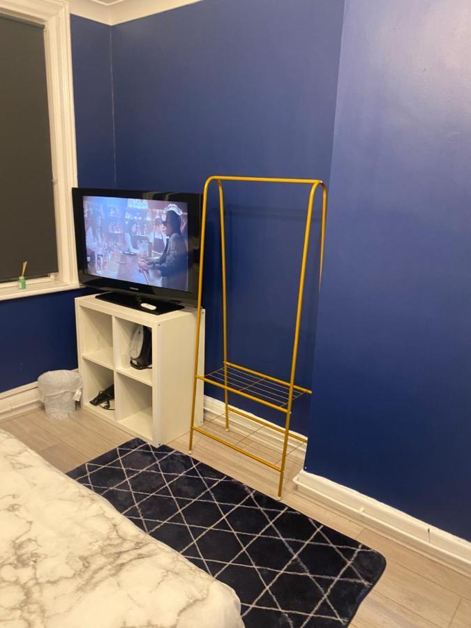 1 Bedroom Luxury Apartments By London City Kültér fotó